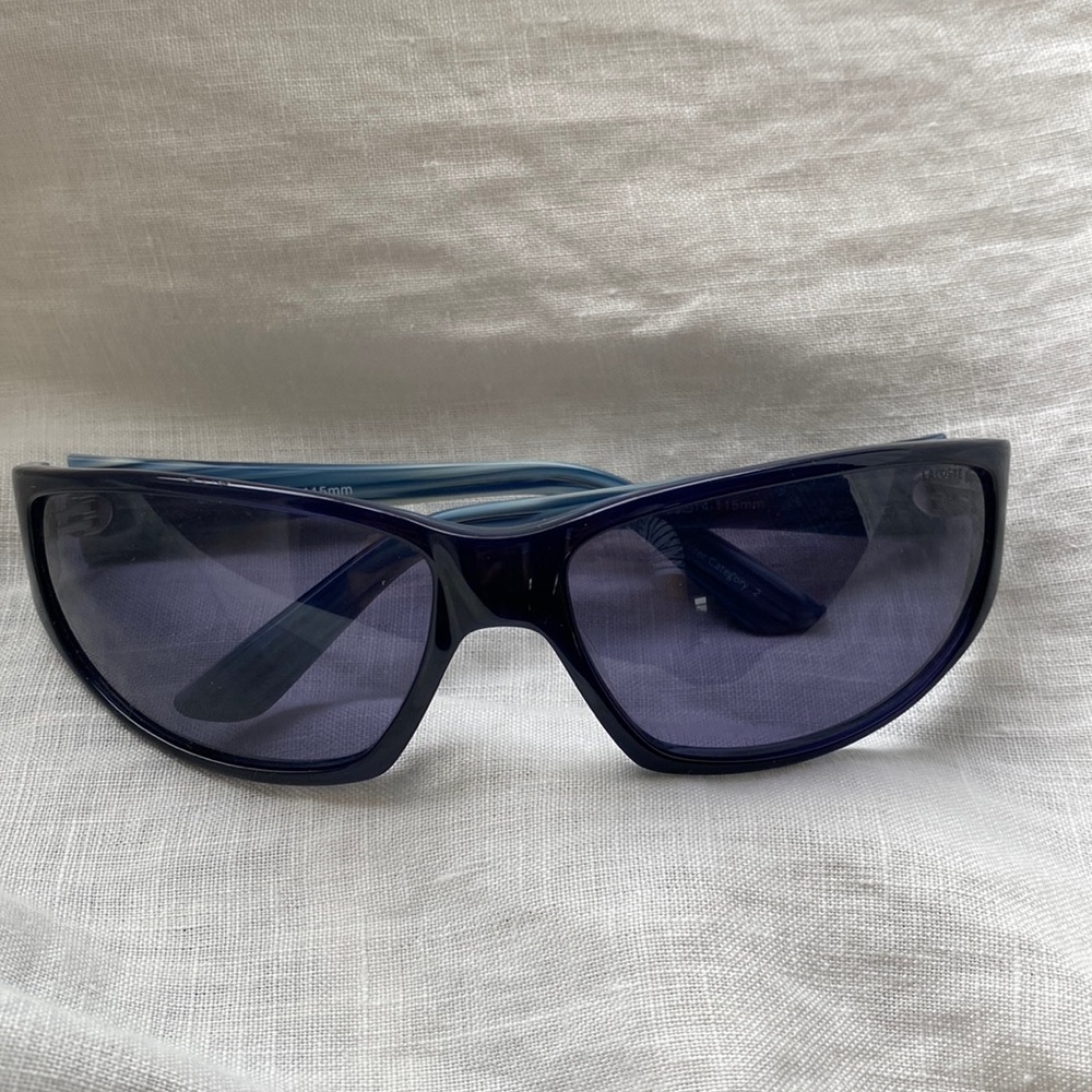 Lacoste sunglass